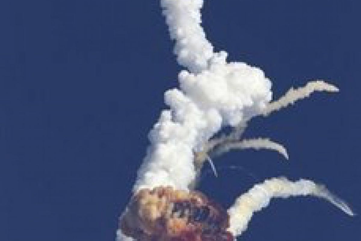 Ινδικός πύραυλος εκρήγνυται στην διάρκεια της εκτόξευσης