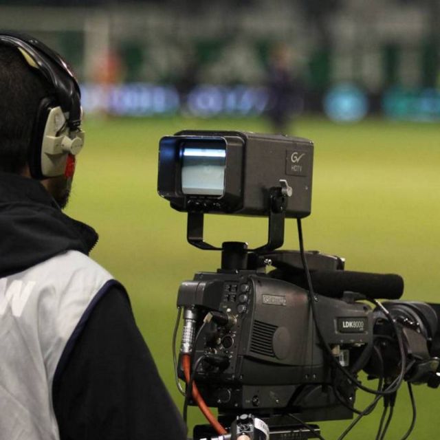 Προς αναβολή η πρεμιέρα της Super League 2 λόγω τηλεοπτικών!