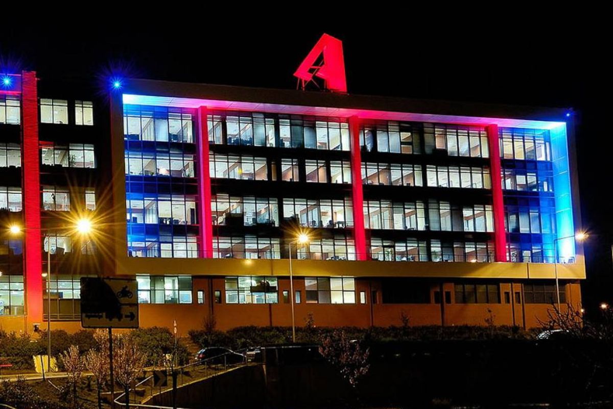 96a3c67bc06540371a44094a76ba6744 XL ea6f47b3