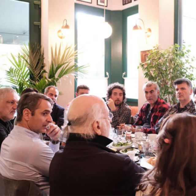 Στον αέρα η είσπραξη των πνευματικών δικαιωμάτων