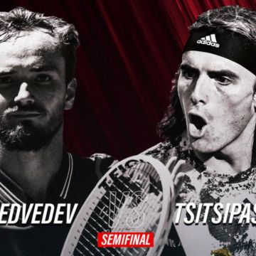 Η μάχη του Στέφανου Τσιτσιπά για τον τελικό της Ρώμης, αποκλειστικά στην COSMOTE TV