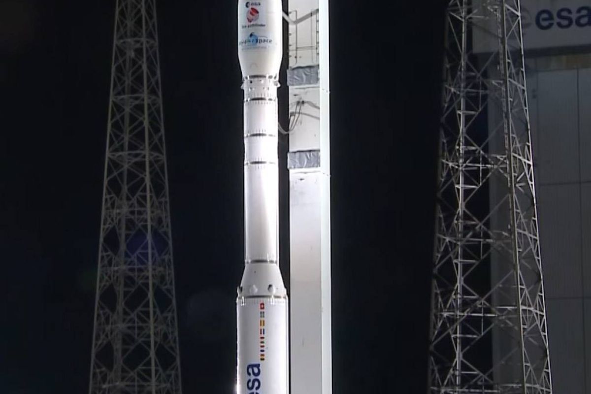 d8b608be8a41a429a7a1a3b5f56551d4 XL edb6c104