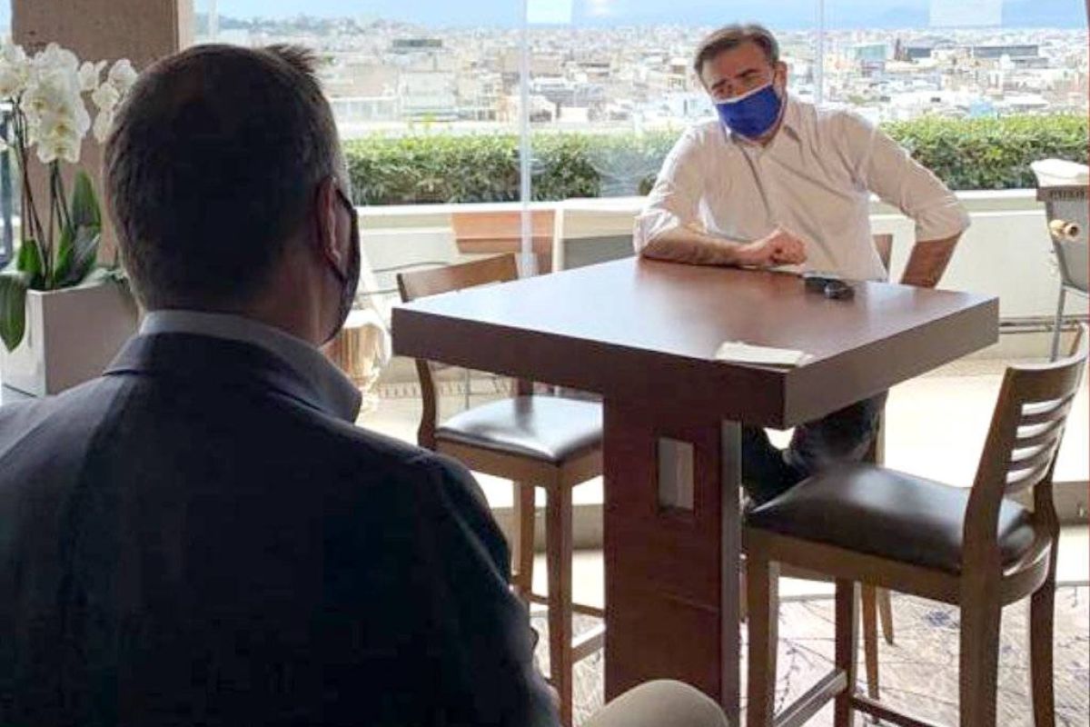 cdbed0208453985433dc7e4ab7bc9348 XL ee9c48dc