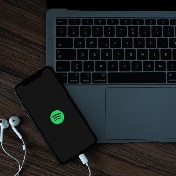 Το Spotify λανσάρει εβδομαδιαία στατιστικά για τους χρήστες