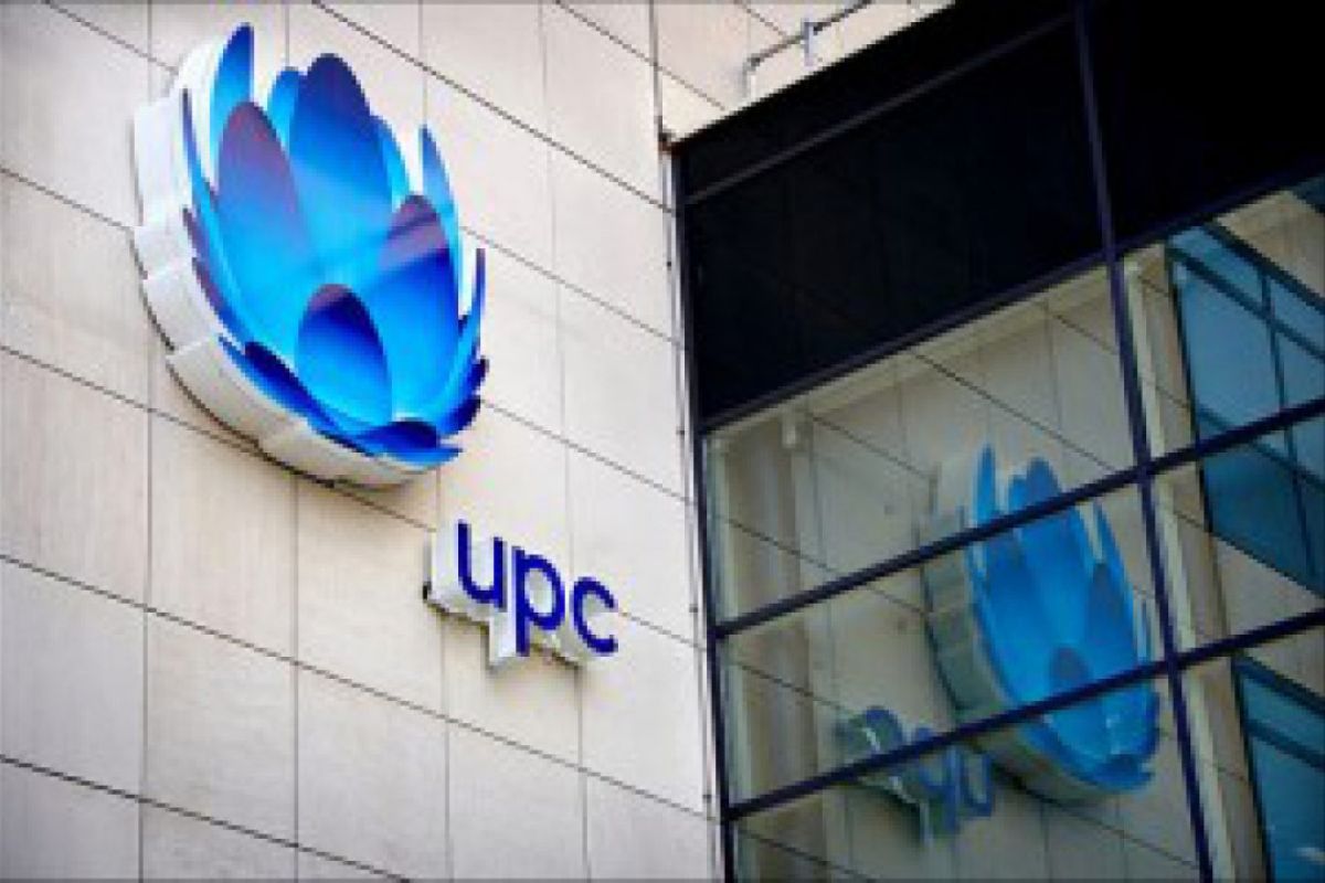 cf548b0afb8e1b603db2b6feb7beb5a7 XL ef7c684a