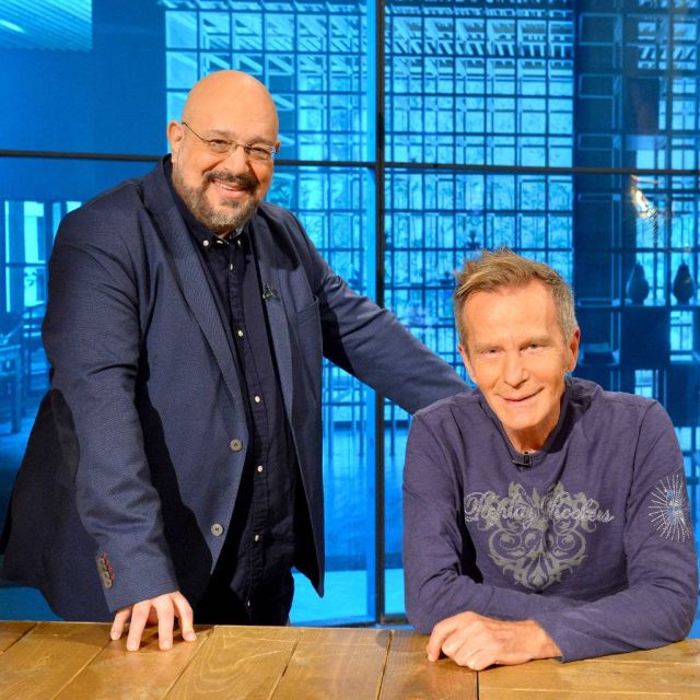 Ο Βαγγέλης Γερμανός στην εκπομπή «Η ζωή είναι στιγμές» με τον Ανδρέα Ροδίτη