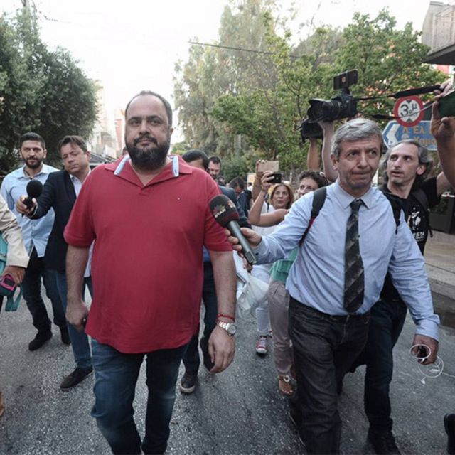 Μόνος του στην κούρσα της τηλεοπτικής αδειοδότησης ο Μαρινάκης