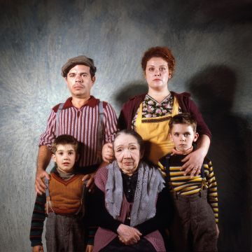 ΕΡΤ3 – Ανάμεσα στο δράμα και τη μαύρη κωμωδία