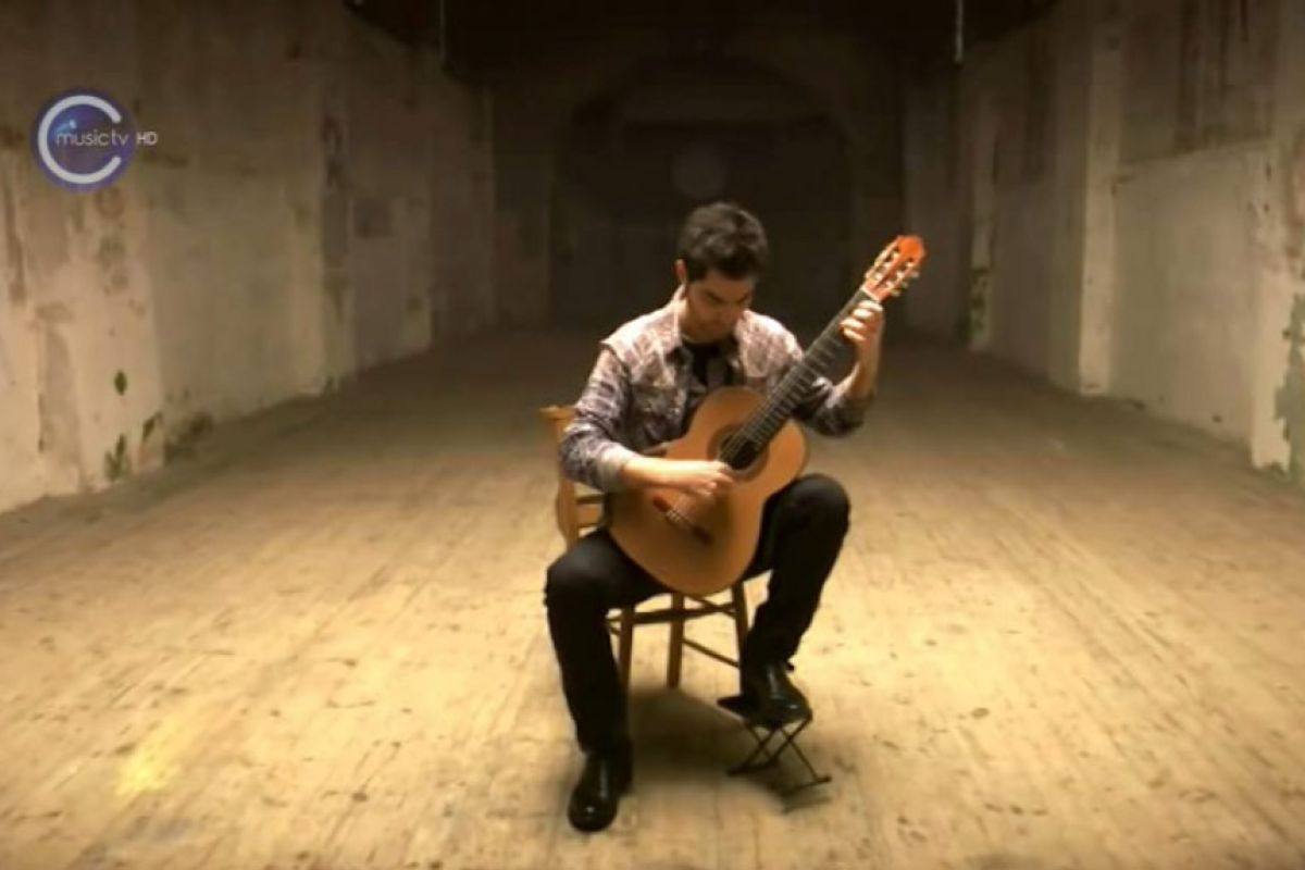 a5f10fbd19f01d5dc9cda9ccb53fcb94 XL f25082e0