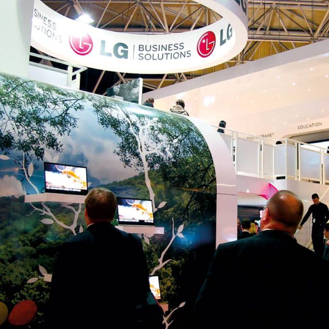 Discover LG Business Solutions in 1′ minute