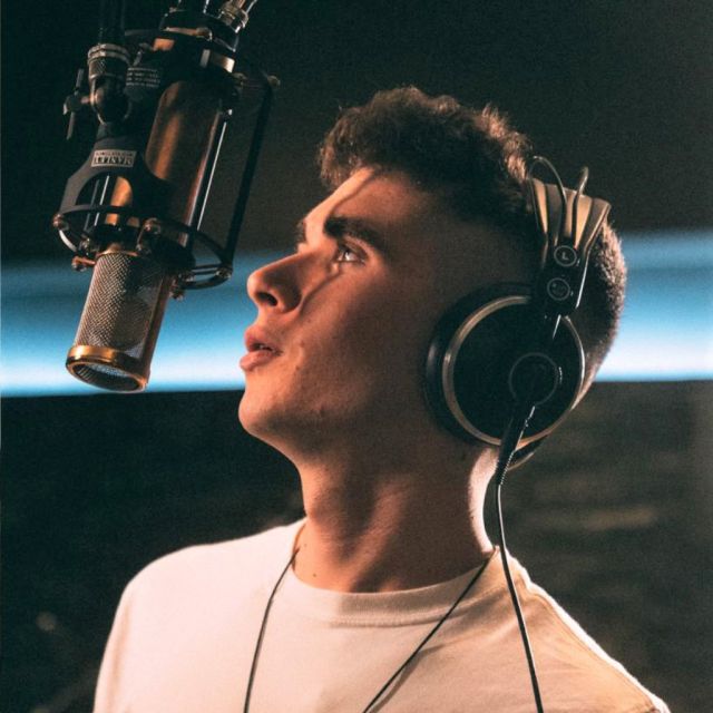 O 16χρονος Victor Vernicos θα εκπροσωπήσει την Ελλάδα στην Eurovision 2023