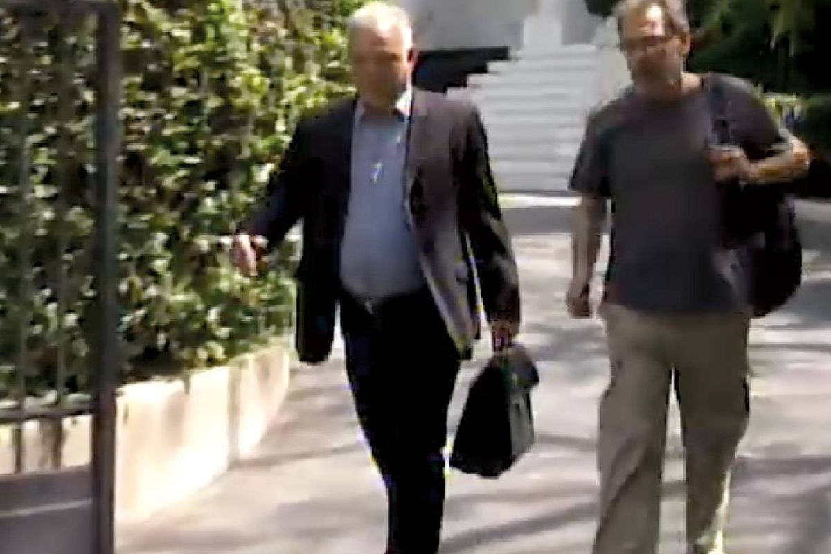 Τσίπρας: "Την επόμενη Δευτέρα ανοίγει η ΕΡΤ"