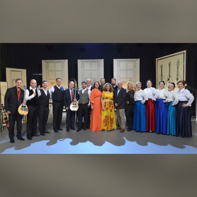 Η αυλή των χρωμάτων: «Αφιέρωμα στα 100 χρόνια από τη Μικρασιατική Καταστροφή»