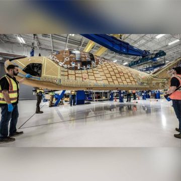 Αποκαλυπτήρια για το πρώτο διαστημοπλάνο