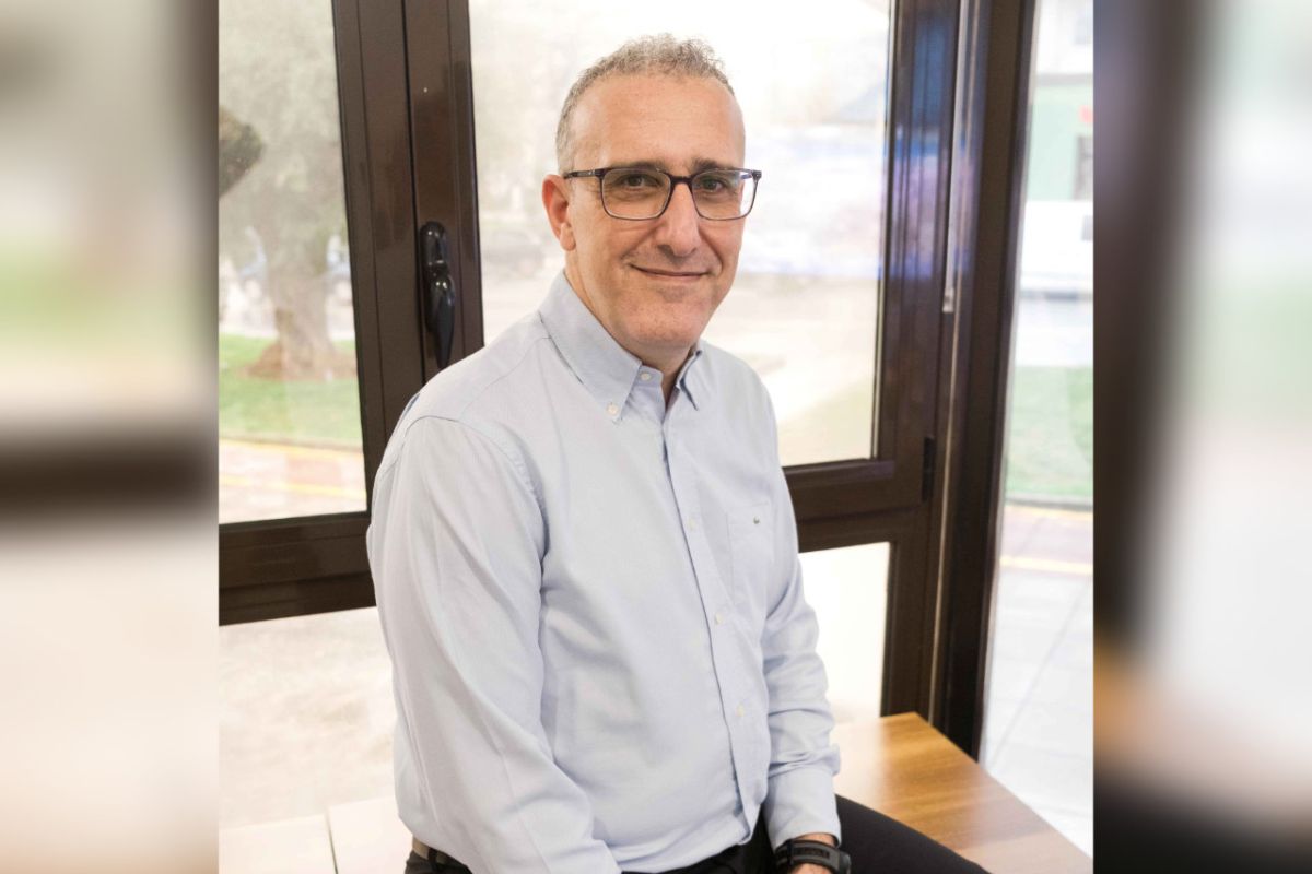 1280 square 106 f65c6680