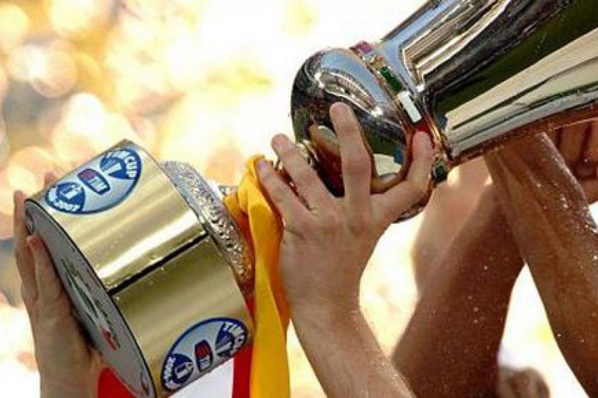 7d1f99444ad397e7605687f656f20c40 XL f8cd95c1