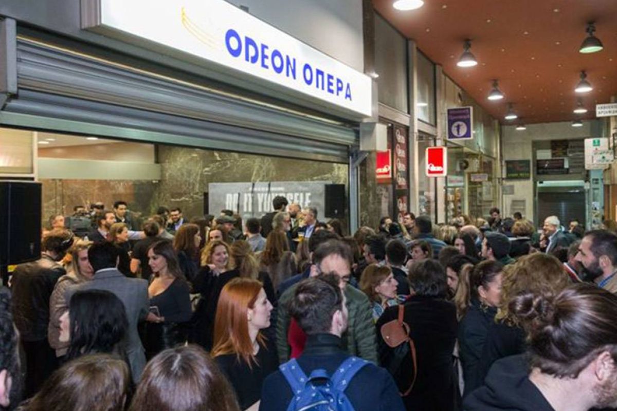 2a9d5a6b2a5541bfaab592da70d06a16 XL f925e664