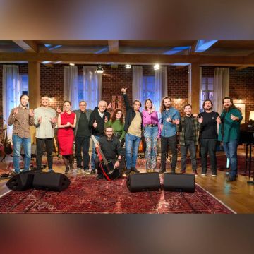 ΜΟΥΣΙΚΟ ΚΟΥΤΙ: «Αφιέρωμα στον Λαυρέντη Μαχαιρίτσα» με τους Διονύση Τσακνή, Γιάννη Κότσιρα, Παυλίνα Βουλγαράκη και Μαρία Κλάρα Μαχαιρίτσα