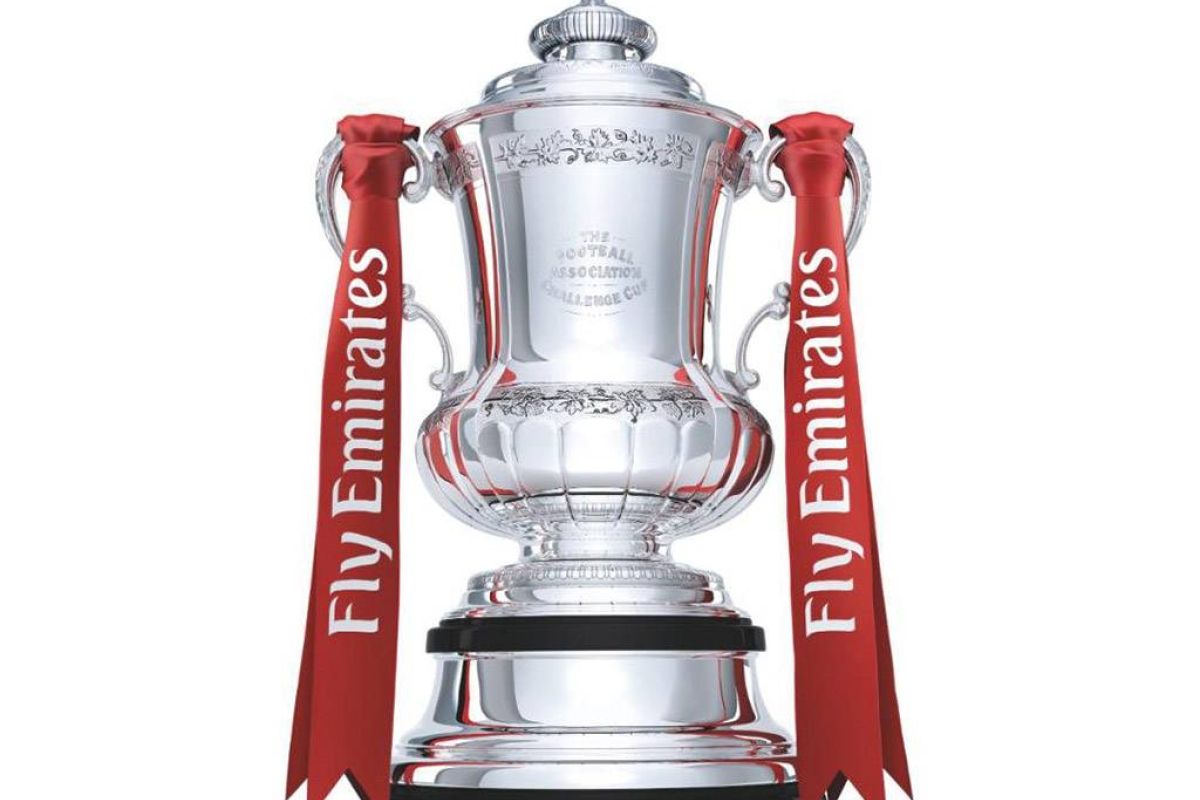 95d4773ac1e170bda9610e3e2f32e3ff XL fff88356