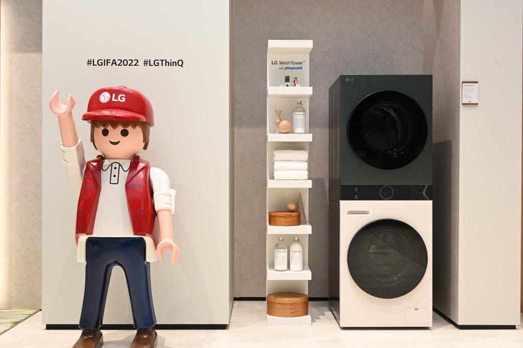 LG PLAYMOBIL Image 1 1