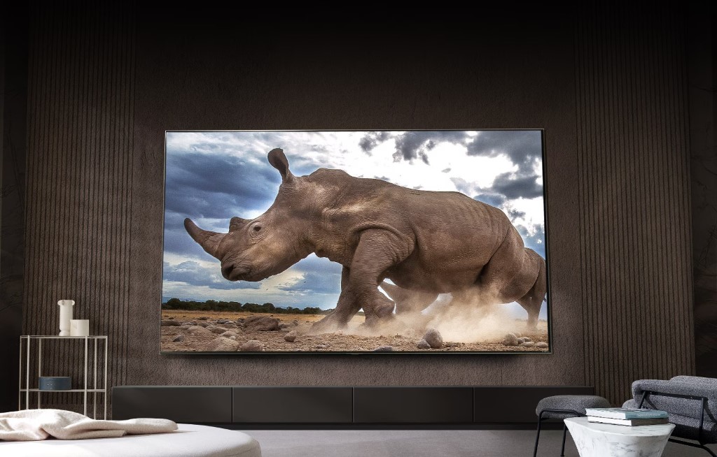 LG TV Wall