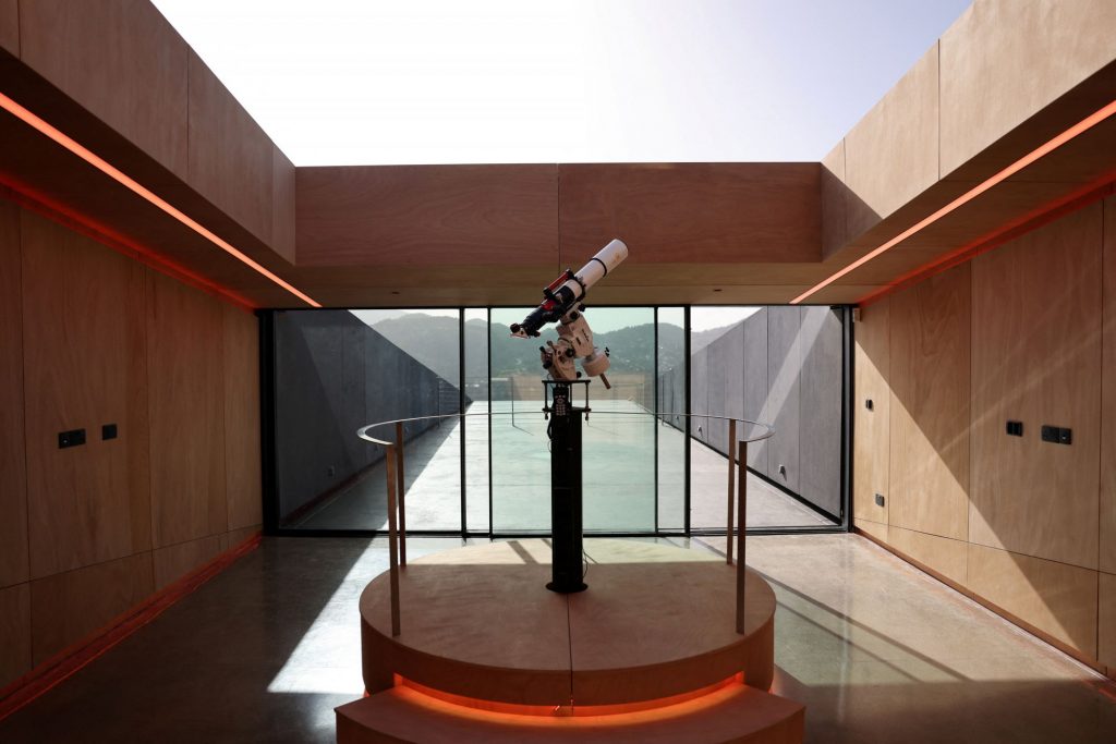 2024 07 04T073108Z 612750529 RC2FA8AUQV9F RTRMADP 5 SCIENCE CYPRUS OBSERVATORY 1024x683 1