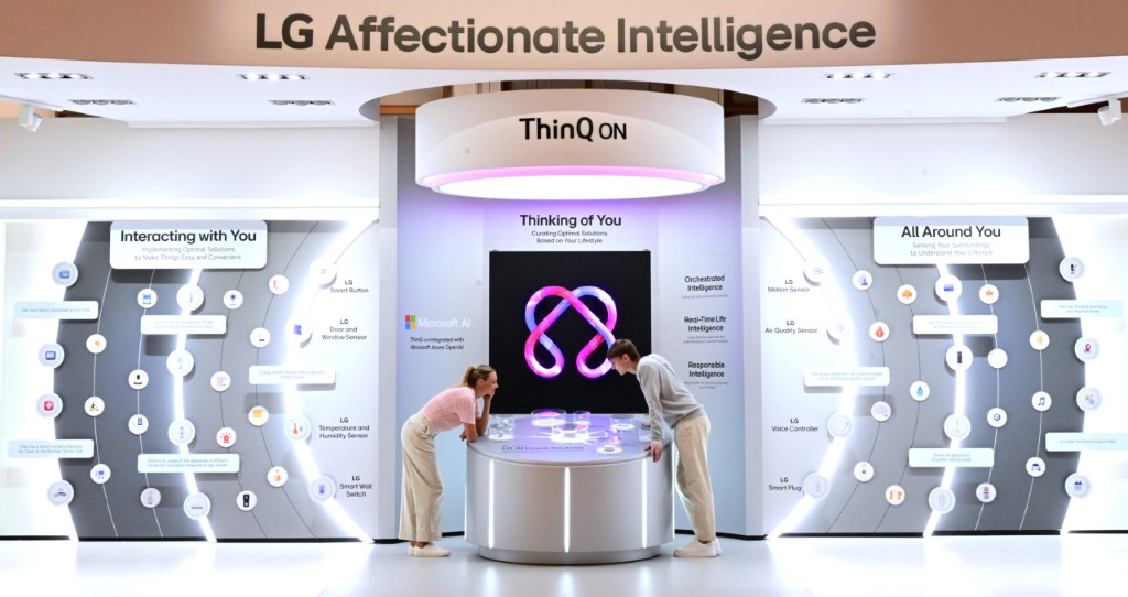 LG at IFA 10 scaled 1