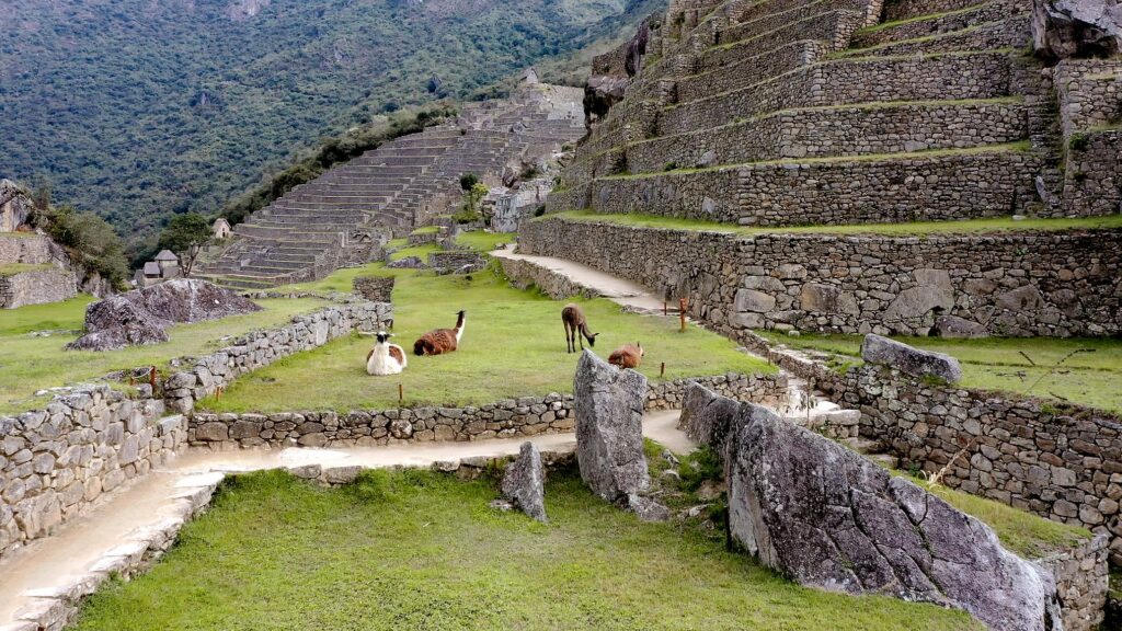 Viasat HISTORY MACHU PICCHU 12.29RMCPRODUCTION