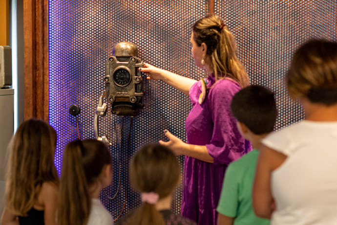 Mouseio Tilepikoinonion Ekpaideytika 2025 4