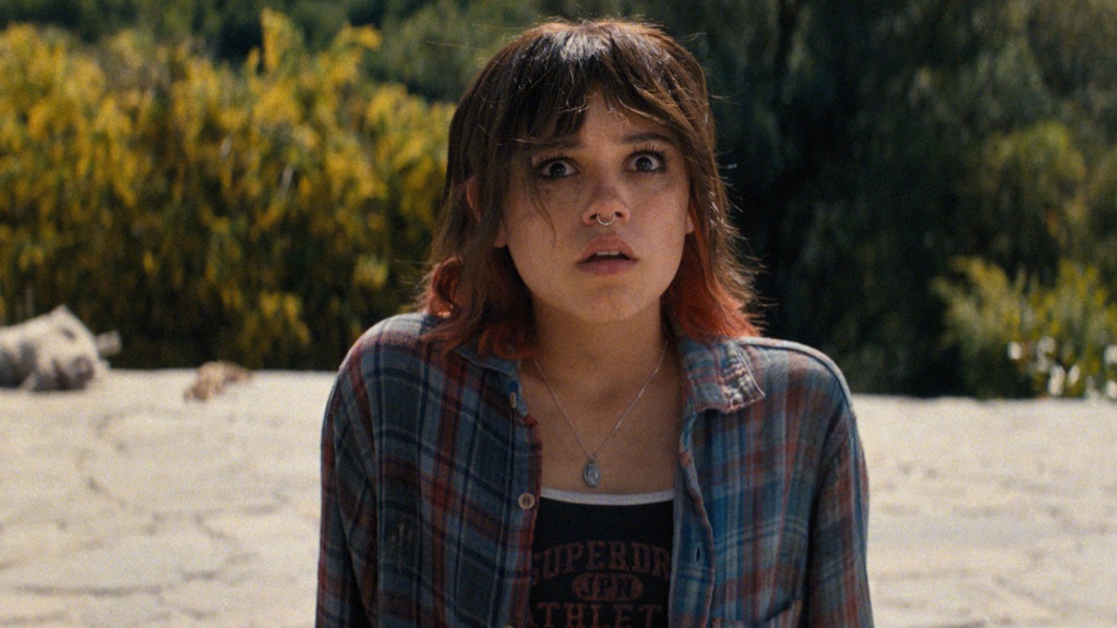 Death of a unicorn Photo 3