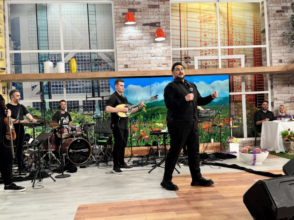 ΡΑΝΤΕΒΟΥ ΤΟ ΠΑΣΧΑ 7