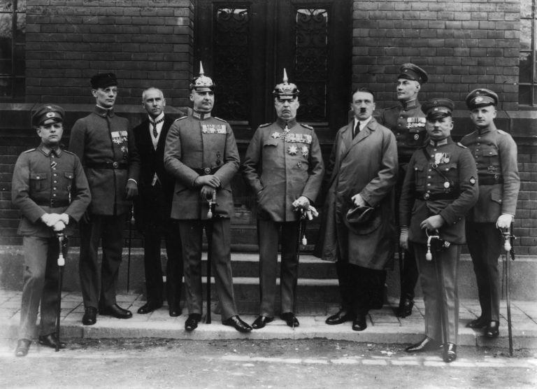 01 04 1924 Proces des participants au putsch de Munich de 1923 © BPK 768x556 1