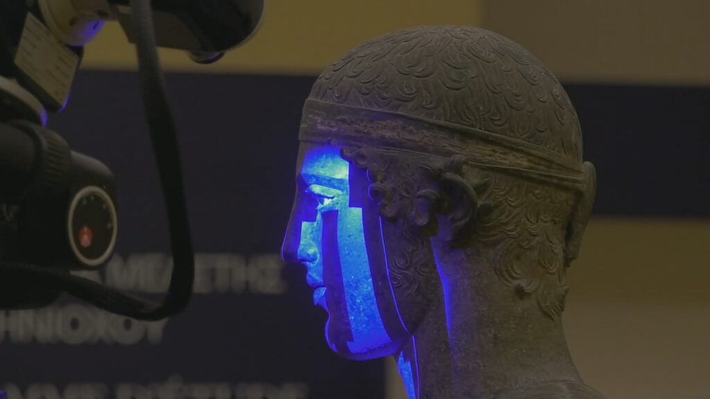 COSMOTE HISTORY Delphi