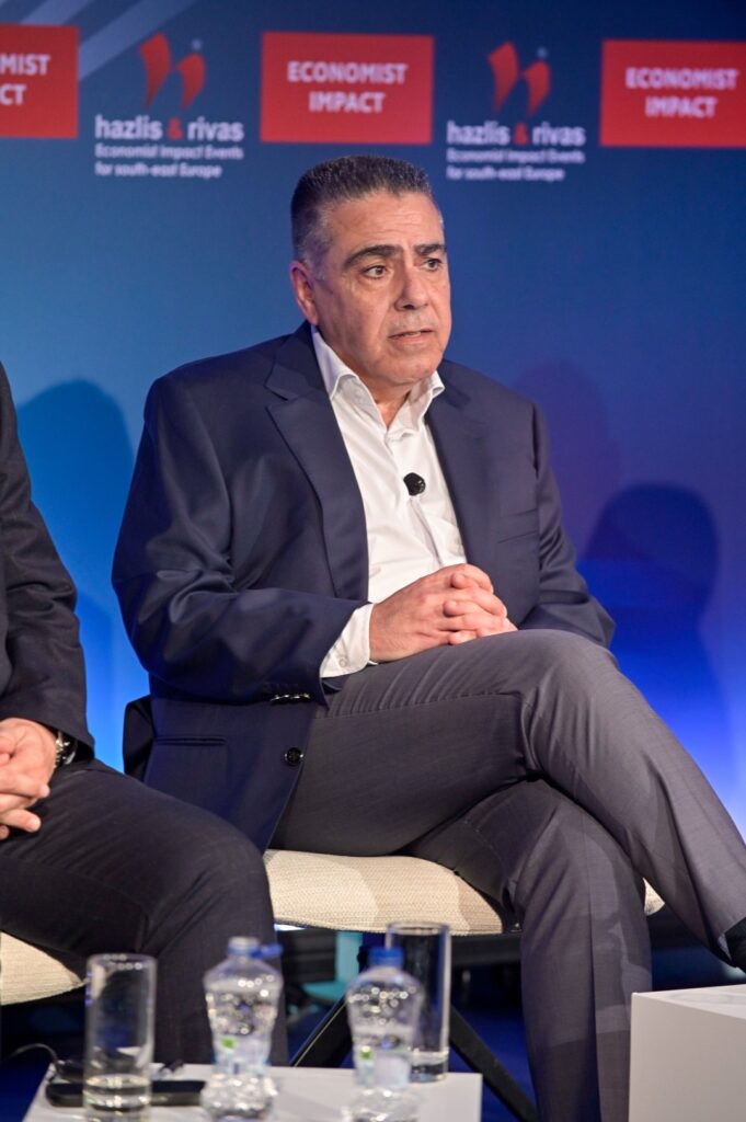 nikos plevris economist1